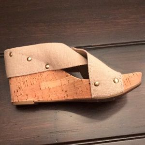 Lucky Brand Nude Stretch Wedge Sandals